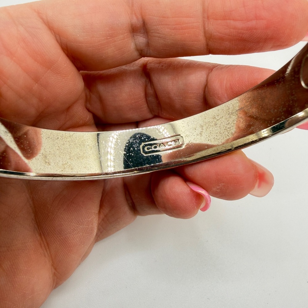 COACH "Poppy" Pink enamel and silver tone‎ 8" bangle bracelet! - Picture 4 of 10